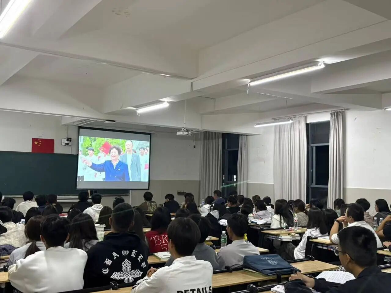 1762245884766020608.jpg 79acbe0a5306b246526f6f487d081428.jpg