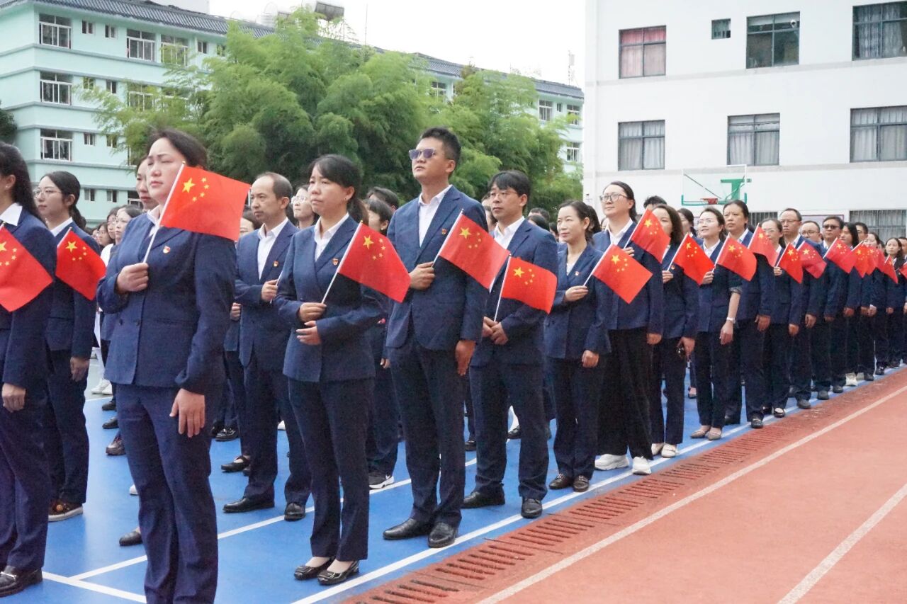 1762304879789021800.jpg d9b60559151679a402ba567a091d8979.jpg